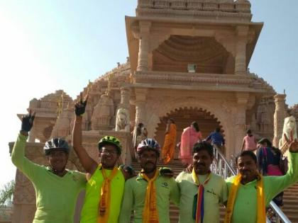 Akola to Ramtek Cycle Tour for environmental awareness | पर्यावरण जनजागृतीसाठी अकोला ते रामटेक सायकल यात्रा