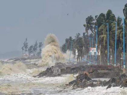 State level color exercise on Cyclone Disaster Relief, involving 5 villages in Ratnagiri | चक्रीवादळ आपत्ती निवारणाची राज्यस्तरीय रंगीत तालीम, रत्नागिरीतील 'या' गावांचा समावेश