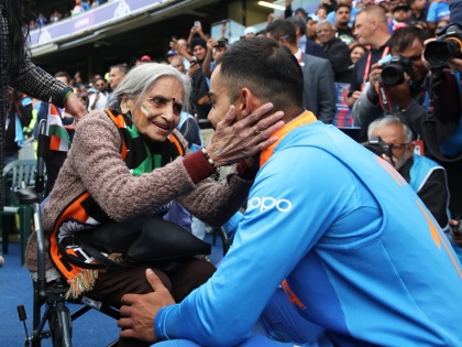 India vs Bangladesh, Latest News: 87 years indian fan Charulata Patel will get reimbursement of the World Cup ticket | India Vs Bangladesh, Latest News : आज्जीबाईंचा 'आनंद' होणार द्विगुणित; कारण विश्वचषकाचे मिळणार फुकट तिकीट
