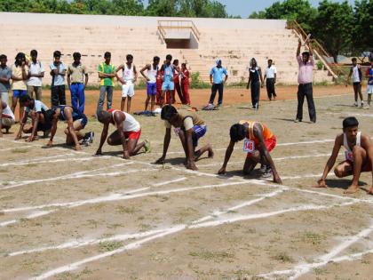 BPED teachers will be deprived from recruitment! | ‘बीपीएड’धारक शिक्षक भरतीपासून राहणार वंचित!