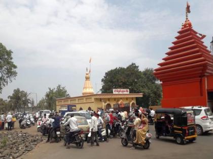 धुळेकरांनी लॉकडाउनचा उडाविला ‘फज्जा’