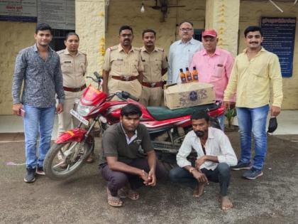 Caught stocks of liquor on Surat bypass near Dhule | धुळ्यानजिक सुरत बायपासवर दारुसाठा पकडला