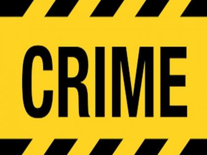 Pretending to be a policeman, the old man in Mandal Shivara was disturbed | पोलीस असल्याची बतावणी, मांडळ शिवारात वृध्दाला गंडविले Pretending to be a policeman, the old man in Mandal Shivara was disturbed | पोलीस असल्याची बतावणी, मांडळ शिवारात वृध्दाला गंडविले