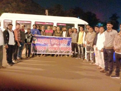 Demand for onion growers to lift export ban immediately | निर्यात बंदी तात्काळ उठवा कांदा उत्पादकांची मागणी Demand for onion growers to lift export ban immediately | निर्यात बंदी तात्काळ उठवा कांदा उत्पादकांची मागणी