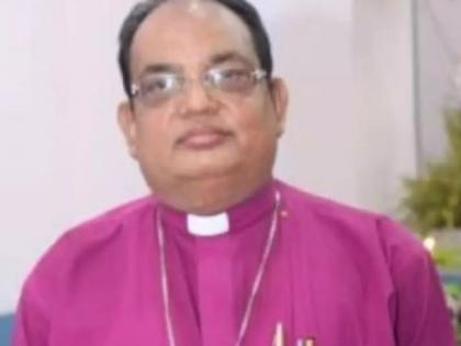 Bishop of Jabalpur detained at Nagpur airport | जबलपूरच्या बिशपला नागपूर विमानतळावर घेतले ताब्यात