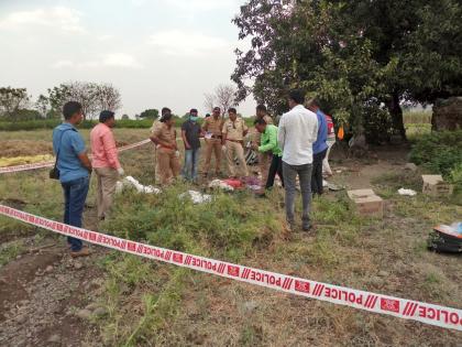 Exciting! Elderly sister-brother brutally murdered by stoning in Parali | खळबळजनक ! वृद्ध बहिण- भावाची दगडाने ठेचून निर्घृण हत्या