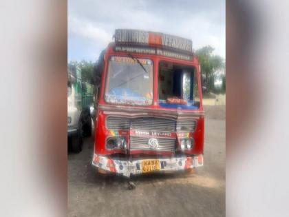 Two puncture repair man were carried 50 feet away by speeding truck, both died | पंक्चर दुरुस्ती करणाऱ्या दोघांना ५० फूट नेले फरपटत; दोघांच्याही मृतदेहाच्या चिंधड्या 