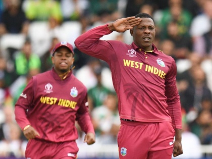 ICC World Cup 2019: Pakistan all out by West Indies in 105 runs | ICC World Cup 2019 : पाकिस्तानचा १०५ धावांत धुव्वा, वेस्ट इंडिजचा तोफखाना धडाडला