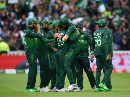 ICC World Cup 2019: Pakistan's Victory over New Zealand | ICC World Cup 2019 : पाकिस्तान उपांत्य फेरीच्या दिशेने; दिग्गज न्यूझीलंडवर विजय