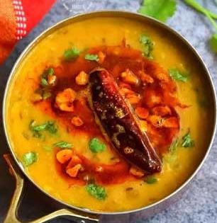 १५ मिनिटांत करा ढाबा-स्टाईल पंजाबी दाल तडका, 'अशी' द्या फोडणी, चव इतकी जबरदस्त सगळे आवडीने खातील