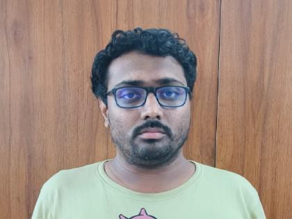 Young woman tortured by threatening to make pornographic video viral, young man arrested in Kolhapur | अश्लील व्हिडीओ व्हायरलची धमकी देत तरुणीवर अत्याचार, कोल्हापुरातील तरुणाला अटक Young woman tortured by threatening to make pornographic video viral, young man arrested in Kolhapur | अश्लील व्हिडीओ व्हायरलची धमकी देत तरुणीवर अत्याचार, कोल्हापुरातील तरुणाला अटक