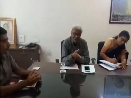 मराठी वाचवा अभियानाच जाणकारांचे चर्चासत्र मराठी वाचवा अभियानाच जाणकारांचे चर्चासत्र