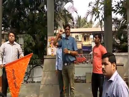 Pune : Fight between Sambhaji Brigade-Brahmin Sangh over Dadoji Konddev statue | पुणे : दादोजी कोंडदेव यांच्या प्रतिमेवरून संभाजी ब्रिगेड-ब्राह्मण महासंघात बाचाबाची 