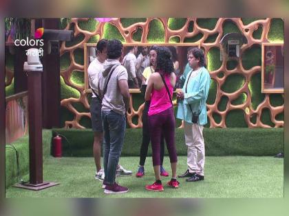  Bigg boss marathi dadus and team gossiping about vikas patil | Bigg boss marathi: 'विकासच्या रक्तातच ते आहे'; दादूसने व्यक्त केली नाराजी