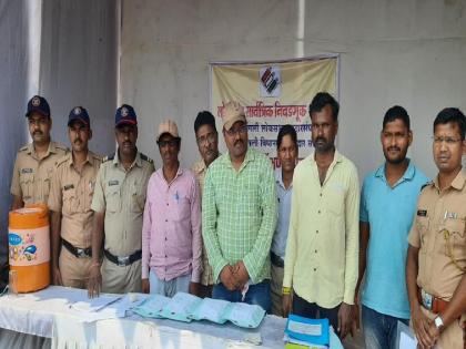 Cash of one and a half lakh seized in Sangliwadi, action taken by SST team at check post | सांगलीवाडीत साडे दहा लाखाची रोकड जप्त, एसएसटी पथकाकडून तपासणी नाक्यावर कारवाई