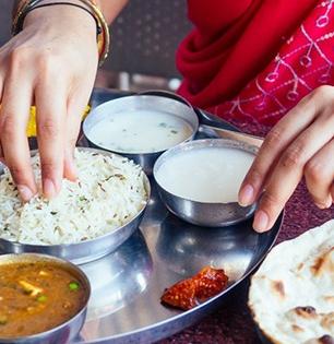 Make your healthy diet with these 10 foods