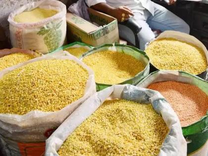 The supply department will keep a watch on stocking pulses government as well as private godowns will also be inspected | डाळींच्या साठेबाजीवर पुरवठा विभागाचा वॉच, शासकीयबरोबरच खासगी गोदामांचीही होणार तपासणी 