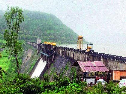 14 Dam overflow | १४ धरणे भरली; उजनी २३ टीएमसीवर, डिंभे धरणातून १७,८०० क्युसेक्सने विसर्ग