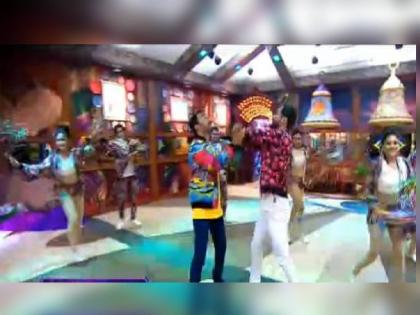 bigg boss marathi 3 vishal nikam and vikas patil dance video viral on social media | Bigg Boss Grand Finale: 'ही दोस्ती तुटायची नाय'; विकास-विशालने दिलं एकमेकांना मैत्रीचं वचन; पाहा Video