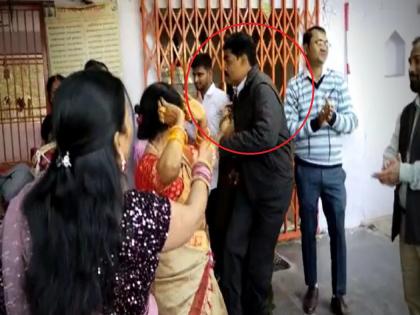 Video: man dies of heart attack in 5 seconds while dancing at nephew's wedding | Video: तो डान्स ठरला अखेरचा; भाच्याच्या लग्नात नाचताना मामाचा 5 सेकंदात हार्ट अटॅकने मृत्यू