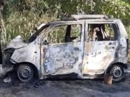 The car of a youth coming from Pune to Dapoli caught fire | रत्नागिरी: भाऊबीजेसाठी येणाऱ्या तरुणाच्या कारला अपघात, कार जळून खाक; सुदैवाने चाैघे बचावले