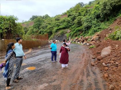 landslide collapsed in Parashuram Ghat, traffic will remain closed till July 9 | परशुराम घाटात पुन्हा दरड कोसळली, ९ जुलै पर्यंत वाहतूक बंदच राहणार