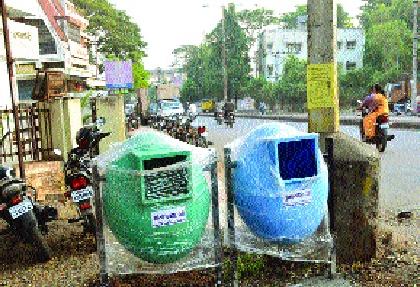  Construction of garbage boxes in Ichalkaranji 150 places | इचलकरंजीत १५० ठिकाणी कचऱ्याच्या पेट्यांची उभारणी