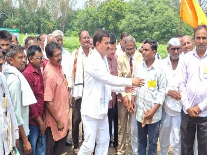 ‘Farmers, don’t despair, compensation will be given soon’; Agriculture Minister Dattatreya Bharane assures | ‘शेतकऱ्यांनो, हताश होऊ नका, भरपाई लवकरच’; कृषिमंत्री दत्तात्रय भरणे यांची ग्वाही ‘Farmers, don’t despair, compensation will be given soon’; Agriculture Minister Dattatreya Bharane assures | ‘शेतकऱ्यांनो, हताश होऊ नका, भरपाई लवकरच’; कृषिमंत्री दत्तात्रय भरणे यांची ग्वाही