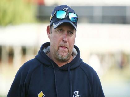 Australia coach David Saker is upset even after winning the team | आॅस्ट्रेलियाचे प्रशिक्षक डेव्हिड साकेर संघाच्या विजयानंतरही नाराज