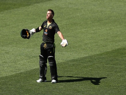 Australia beats Sri Lanka by 134 runs in the first T20I in Adelaide on the back of David Warner's maiden ton | ऑस्ट्रेलियानं श्रीलंकेला लोळवलं, ट्वेंटी-20 नोंदवला सर्वात मोठा विजय