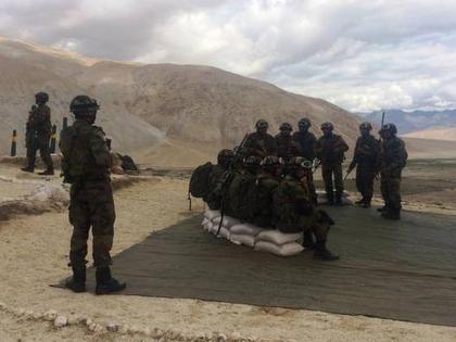 China's re-infiltration attempt last night; brave soldiers beat him again | India China FaceOff: तोंडावर पडला तरी! चीनचा पुन्हा घुसखोरीचा प्रयत्न; शूर जवानांनी हाणून पाडला