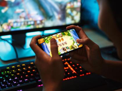 Millions of tax evasion of 'online gaming'? Notice to 7 companies | ‘ऑनलाइन गेमिंग’ची कोट्यवधींची करचोरी? सात कंपन्यांना नोटिसा जारी 