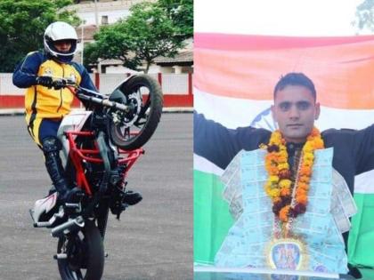 Two and a half km travel on one wheel of bullet! | बुलेटच्या एका चाकावर अडीच किमीचा प्रवास!