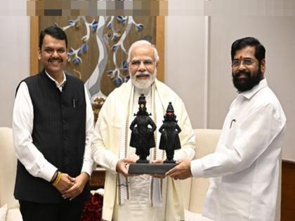 Meet Vitthal Mazha ... Laughing and chatting with Chief Minister Eknath Shinde's Prime Minister | Eknath Shinde: भेटला 'विठ्ठल' माझा... पंतप्रधान मोदींसोबत मुख्यमंत्री शिंदेंच्या हसत-हसत गप्पा