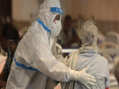 Coronavirus Updates in India: Rising death toll in country; last 24 hours, 4,209 patients died | Coronavirus Updates in India: देशात वाढतायेत मृत्यूचे आकडे; गेल्या २४ तासांत ४,२०९ रुग्ण दगावले, आरोग्य विभाग चिंतेत