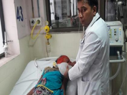 30 children died due to oxygen, UP incidents: supply of money was stopped | आॅक्सिजनअभावी ३० बालकांचा मृत्यू, यूपीतील घटना : पैशांसाठी पुरवठा बंद