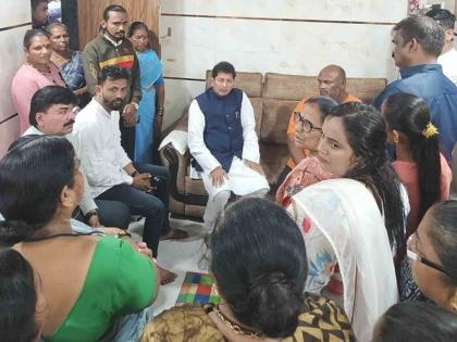 in mumbai minister deepak kesarkar paid a condolence visit to kaveri nakhwa family | कावेरी नाखवा यांच्या कुटुंबीयांची मंत्री दीपक केसरकर यांनी घेतली सांत्वनपर भेट