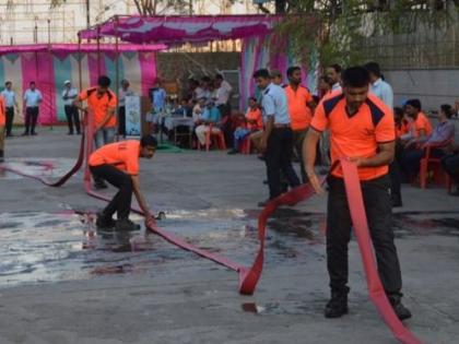 Fire Service Week at Deepanagar Power Station | दीपनगर वीज निर्मिती केंद्रात अग्निशमन सेवा सप्ताह