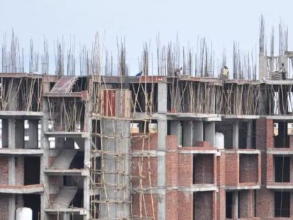 Fear of recession in real estate sector due to increase in redireckoner rates | रेडिरेकनर दरांमध्ये वाढ झाल्याने रिअल इस्टेट क्षेत्रात मंदीची भीती