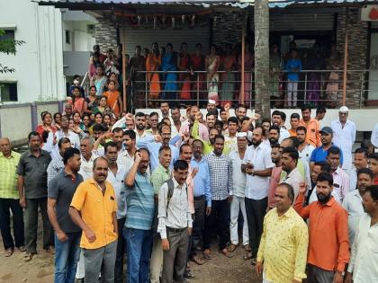 Batti Gul in Ain Ganeshotsav March on Dehut Mahavitaran office | ऐन गणेशोत्सवात बत्ती गुल! देहूत महावितरणच्या कार्यालयावर मोर्चा