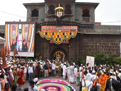 Changes in local transport on the occasion of Kartik Vari; Parking arrangement in two places | कार्तिक वारीनिमित्त देहूमध्ये वाहतुकीत बदल; दोन ठिकाणी पार्किंगची व्यवस्था