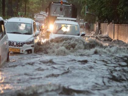 3 bodies found in Delhi tragedy Death toll rises to 8 in various rain-related accidents  | दिल्लीच्या दुर्घटनेतील ३ मृतदेह सापडले; पावसामुळे झालेल्या विविध दुर्घटनांमध्ये मृतांची संख्या ८ वर 