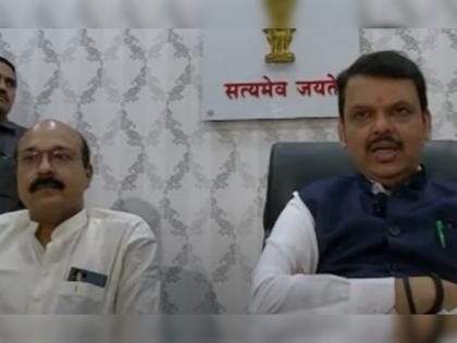 Devendra Fadnavis Slams Prakash Ambedkar Over his statement | "आंबेडकरांची स्क्रीप्ट कोण लिहितं ते आधी पाहा"; देवेंद्र फडणवीस यांचा टोला