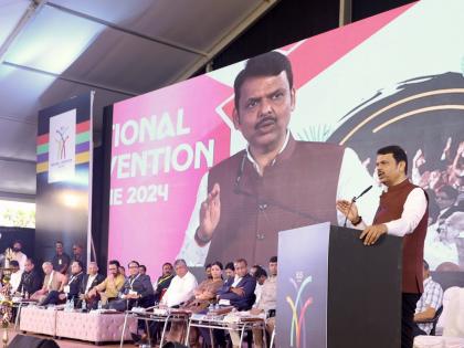 At present artificial intelligence is needed, but human intelligence is also needed - Devendra Fadnavis | सध्या आर्टिफिशियल इंटेलिजन्सची गरज असली तरी ह्यूमन इंटेलिजन्सची देखील गरज - देवेंद्र फडणवीस