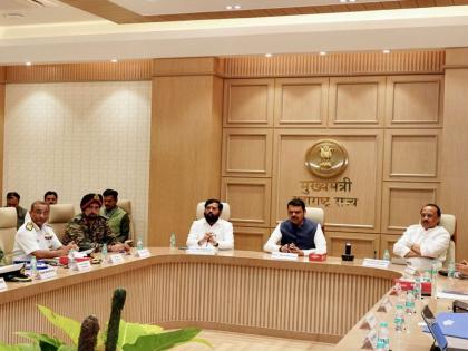 Maharashtra CM Devendra Fadnavis chairs high-level security meeting | Devendra Fadnavis: मुख्यमंत्री फडणवीसांची लष्करी अधिकाऱ्यांसोबत बैठक; नागरी सुरक्षेच्या मुद्द्यावर चर्चा Maharashtra CM Devendra Fadnavis chairs high-level security meeting | Devendra Fadnavis: मुख्यमंत्री फडणवीसांची लष्करी अधिकाऱ्यांसोबत बैठक; नागरी सुरक्षेच्या मुद्द्यावर चर्चा