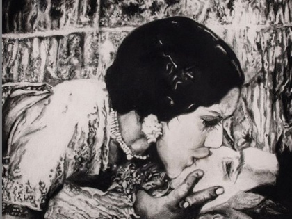 Bollywood's first kissing scene was picturised on devika rani PSC | पाहा हा होता बॉलिवूडमधील पहिला किसिंग सीन, तब्बल चार मिनिटांचा होता हा सीन