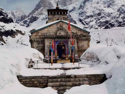 Devotees disadvantaged of Kedarnath | बर्फवृष्टी व वादळाचा तडाखा, जळगाव जिल्ह्यातील भाविक केदारनाथाच्या दर्शनापासून भाविक वंचित