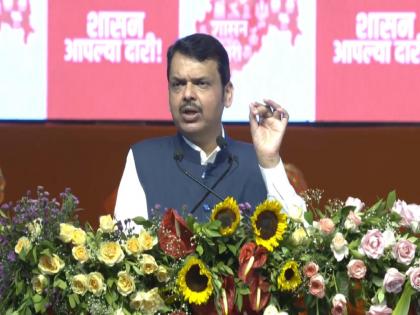 DCM Devendra Fadnavis's slams opponents from Parabhani rally | 'सकाळी 9 वाजता एक भोंगा सुरू होतो अन्...', देवेंद्र फडणवीसांचे विरोधकांवर टीकास्त्र