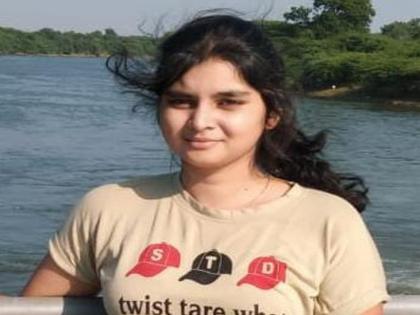 12th exam begins, student tejaswini dighe dies due to food poisoning in Ahmadnagar rahata | बारावीची परीक्षा सुरु होती, फुड पॉयझनमुळे विद्यार्थिनीचा मृत्यू