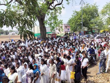 On the occasion of Babasaheb Ambedkar's birth anniversary, rally in Washim Crowds of followers | बाबासाहेब आंबेडकर जयंतीनिमित्त वाशिमात जल्लोष, रॅली! अनुयायांची गर्दी